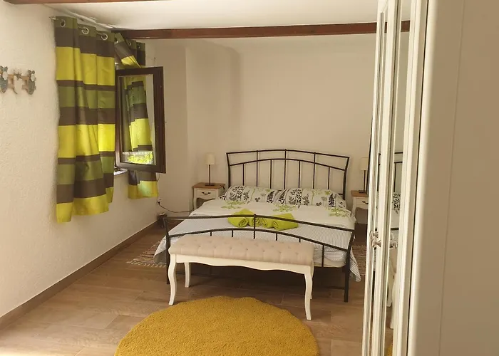 Stana Apartment